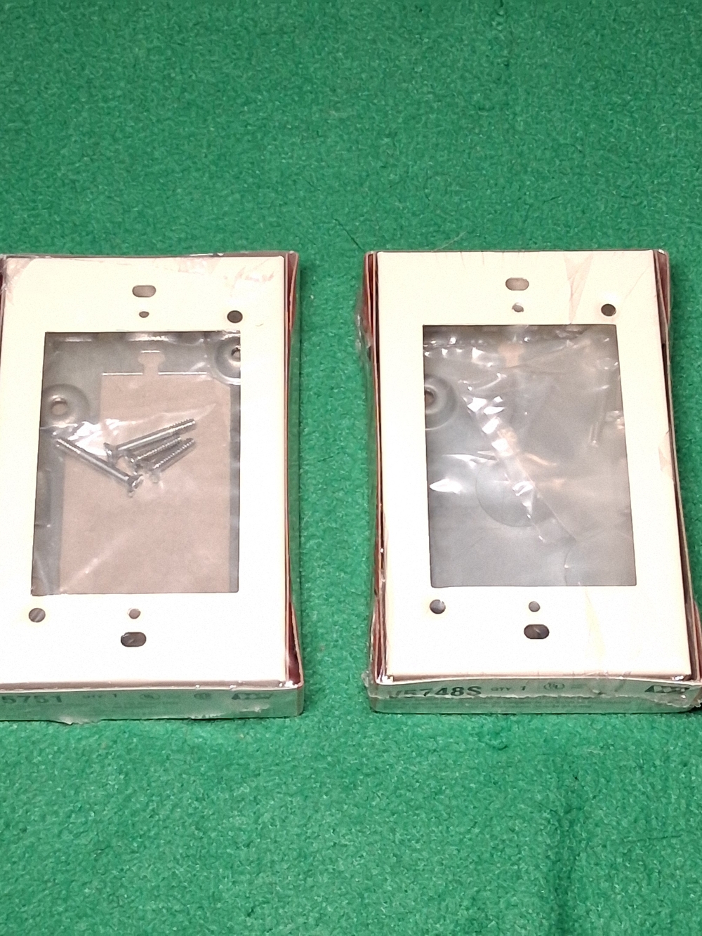 2  Pack Wiremold Legrand V578S & V5751 Shallow Switch  Receptacle Box Fitting